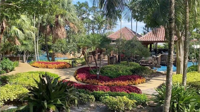 Building Photo - 2000 Towerside Terrace