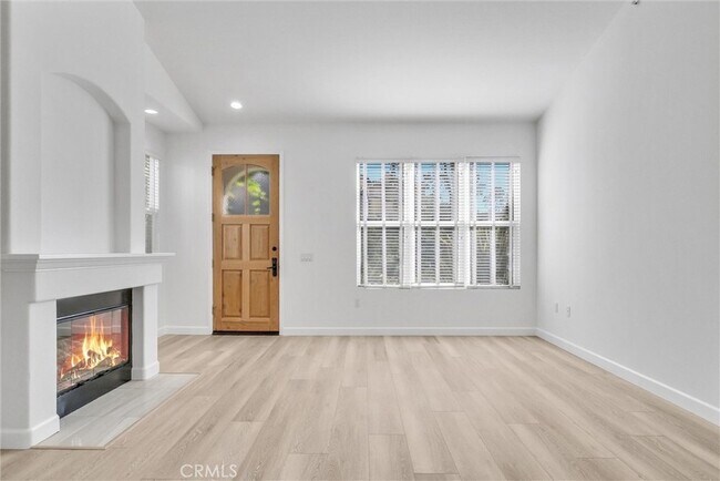 Building Photo - 6 Celano Ct