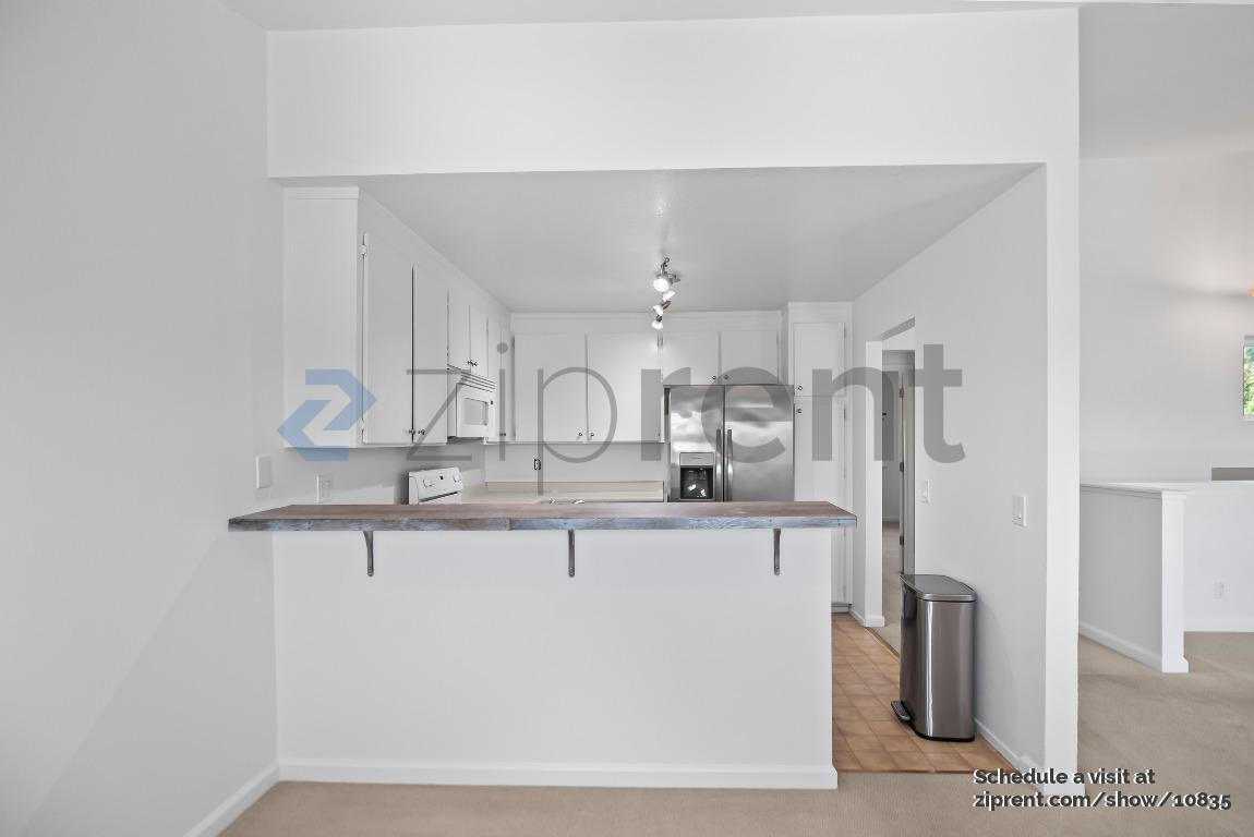 Building Photo - 4874 Starflower Dr
