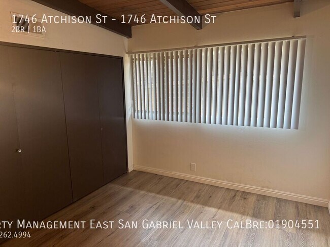 Building Photo - 1746 Atchison St