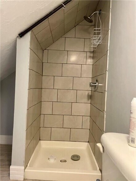 Building Photo - 36 Highland St