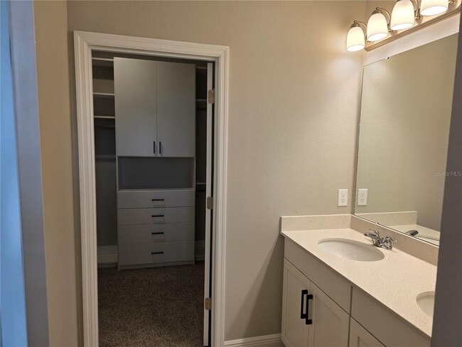 Building Photo - 12259 Bracco St