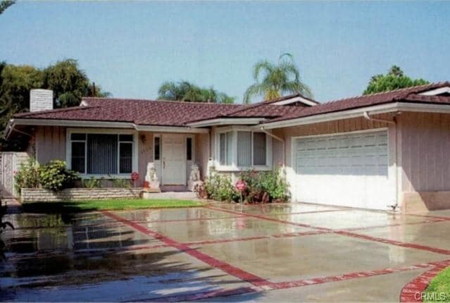 Building Photo - 1809 S El Molino Ave
