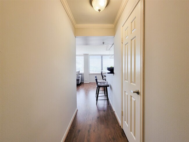 Building Photo - 3525 Sage Rd