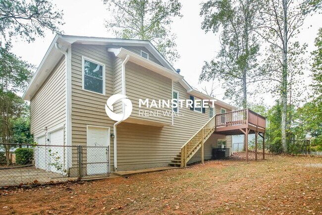 Building Photo - 4 Bedroom Pet-Friendly Home in Powder Spri...