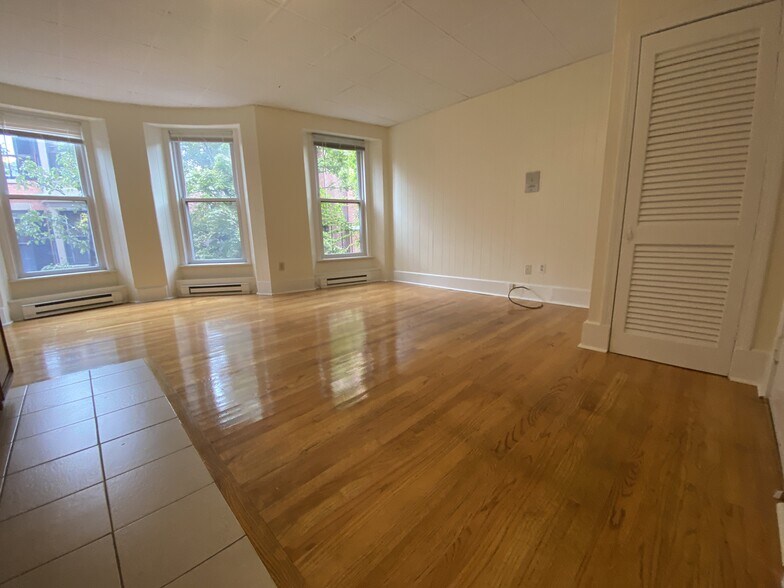 *Pictures are representative samples of the advertised unit. In some cases, the actual units you tou - 70 Pinckney St