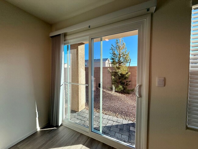 Building Photo - Brand-New Townhome for Rent in the Highly ...