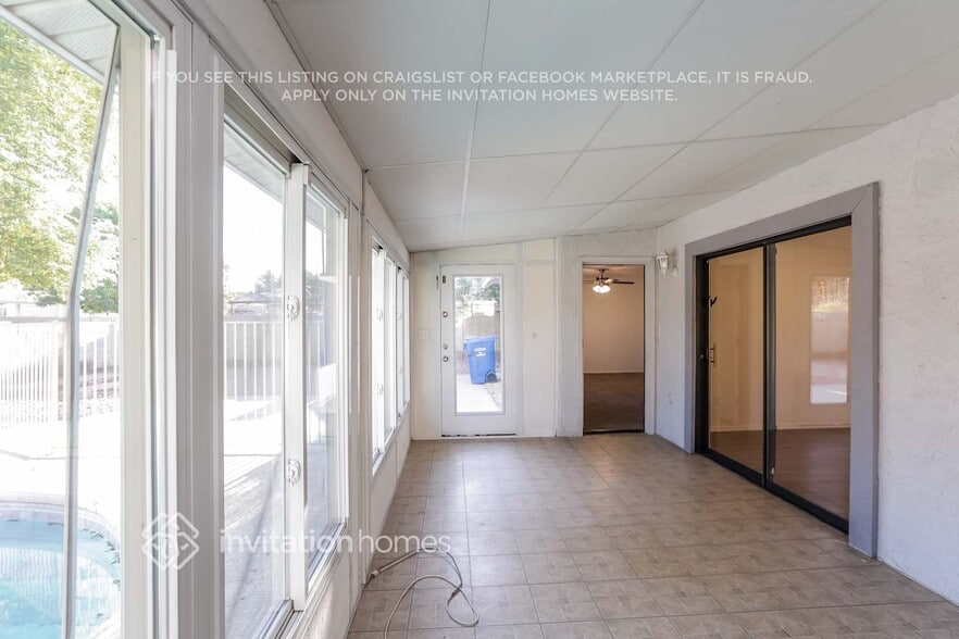 Building Photo - 1524 W Mission Dr