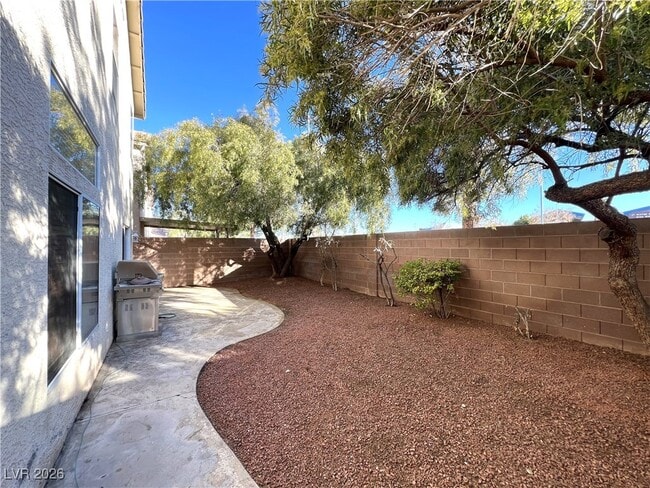 Building Photo - 9145 Murmuring Tide Ave