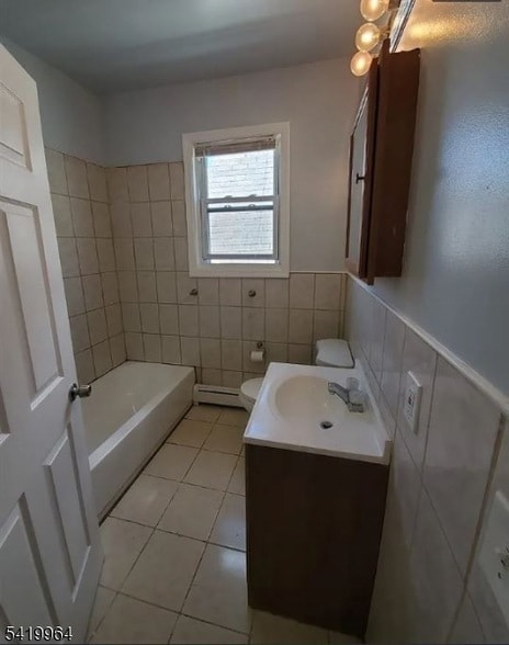 Building Photo - 231 Rhode Island Ave