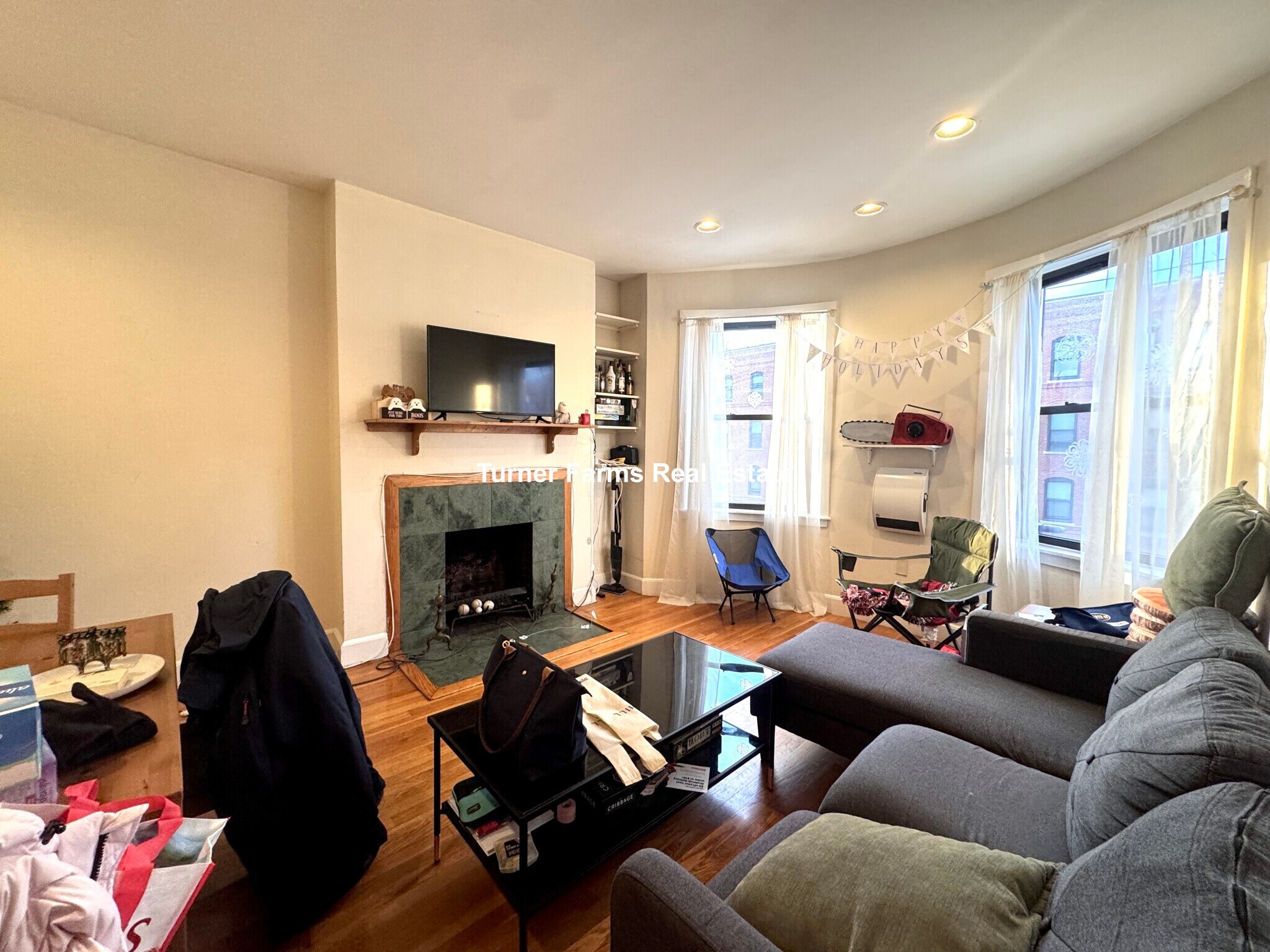 Building Photo - 616 Columbus Ave