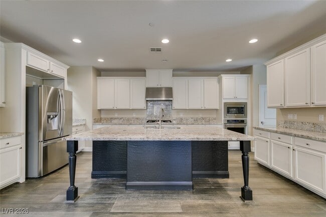 Building Photo - 2497 Birch Hollow St