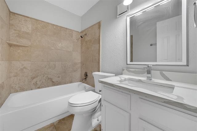 Building Photo - 2111 E Belt Line Rd