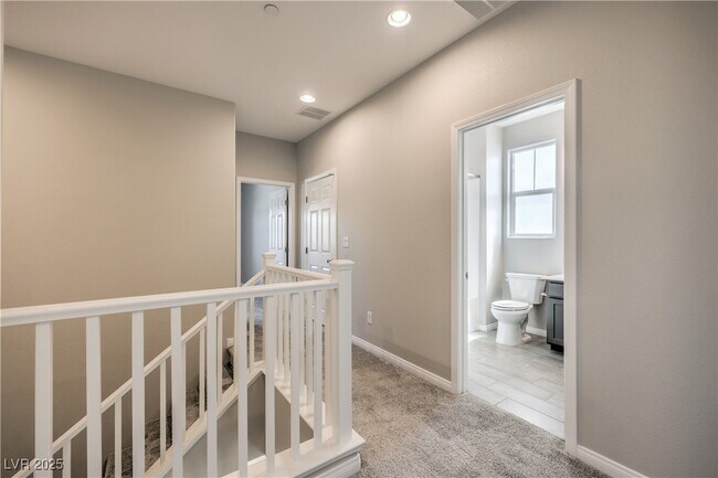 Building Photo - 904 Cottonwood Hl Pl