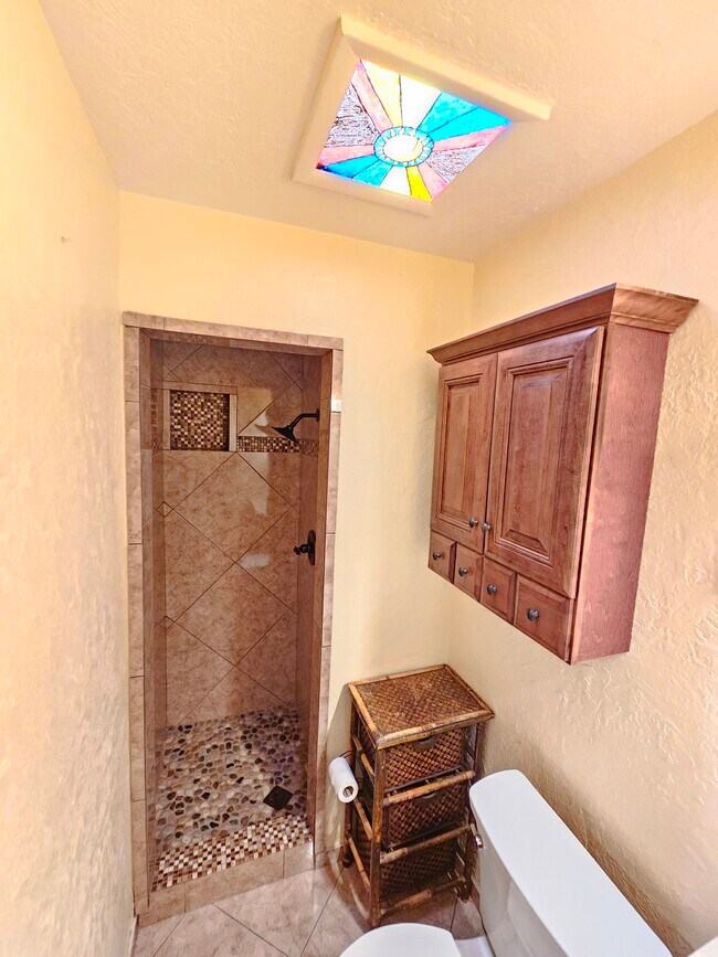 Primary Bedroom Restroom - 10912 Woodland Ave NE