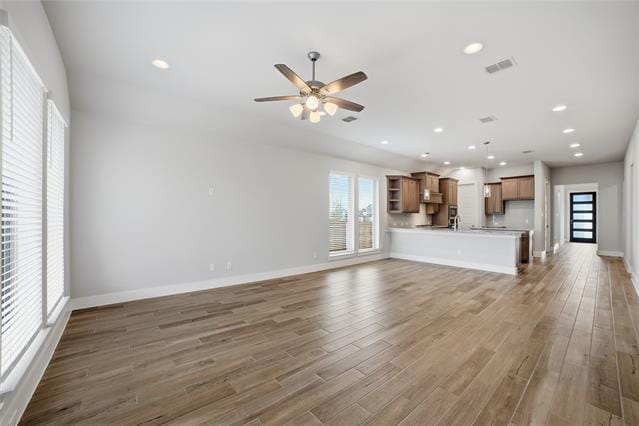 Building Photo - 3053 Elmwood St