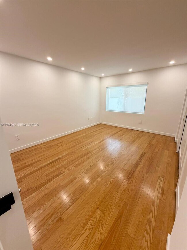 Building Photo - 11959 SW 122nd Ct