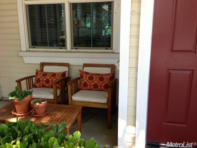 Building Photo - Charming Folsom Prarie City Home