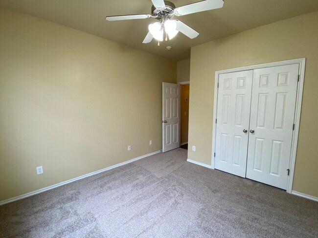 Building Photo - 3 Bed, 2 Bath NW OKC Home with Large Maste...
