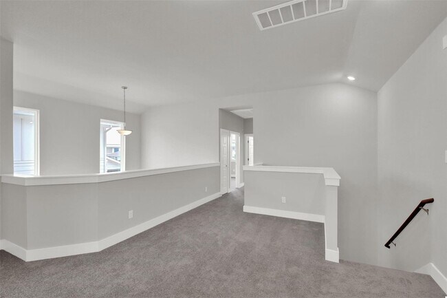 Building Photo - 208 Mirabeau Way