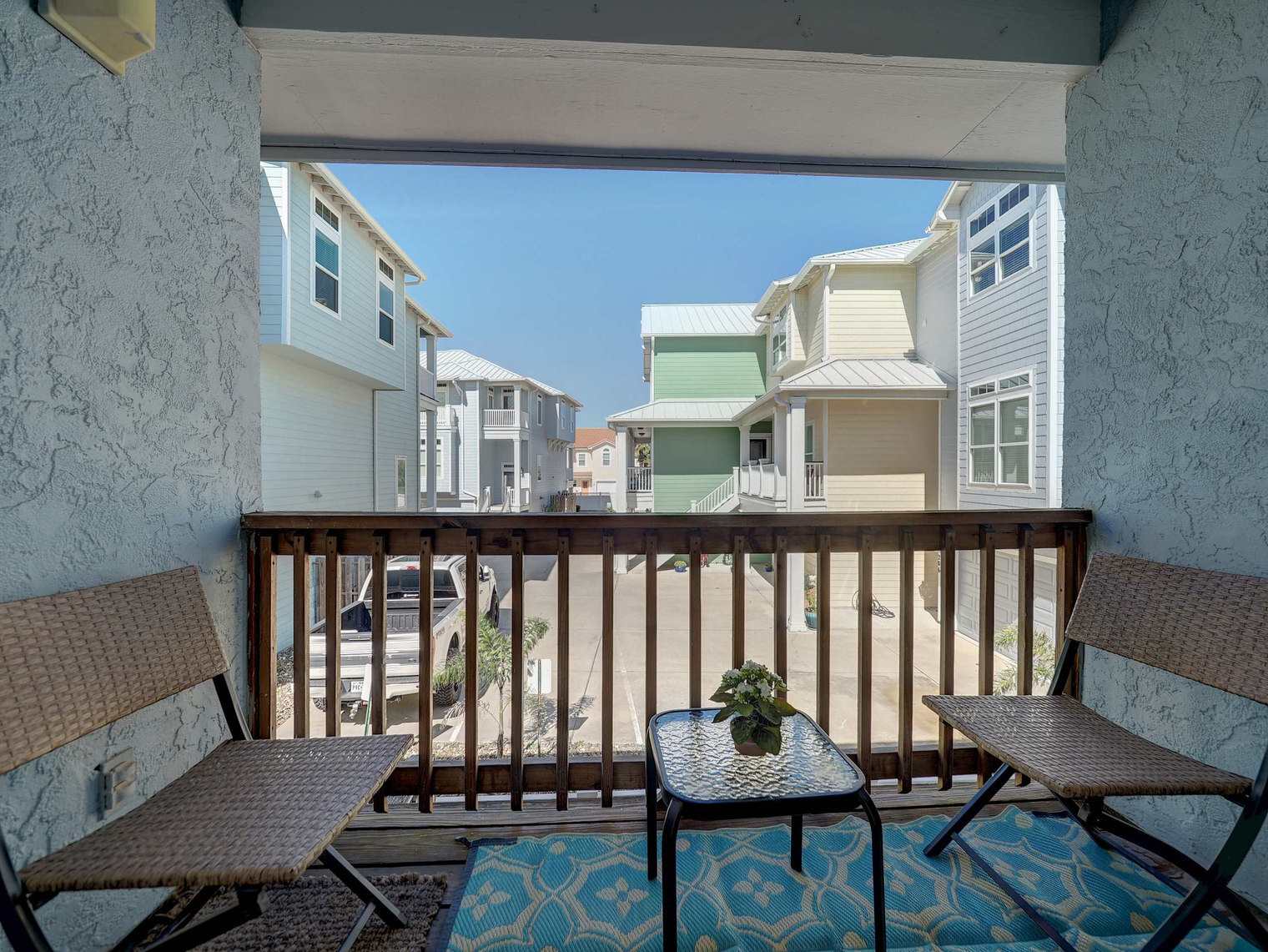 Building Photo - 14814 Leeward Dr