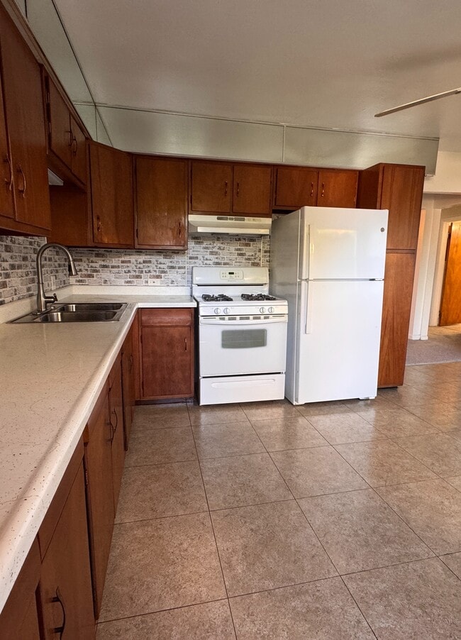 Building Photo - 1111 Rt 41