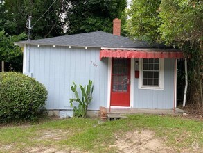 Building Photo - Rosewood Cottage