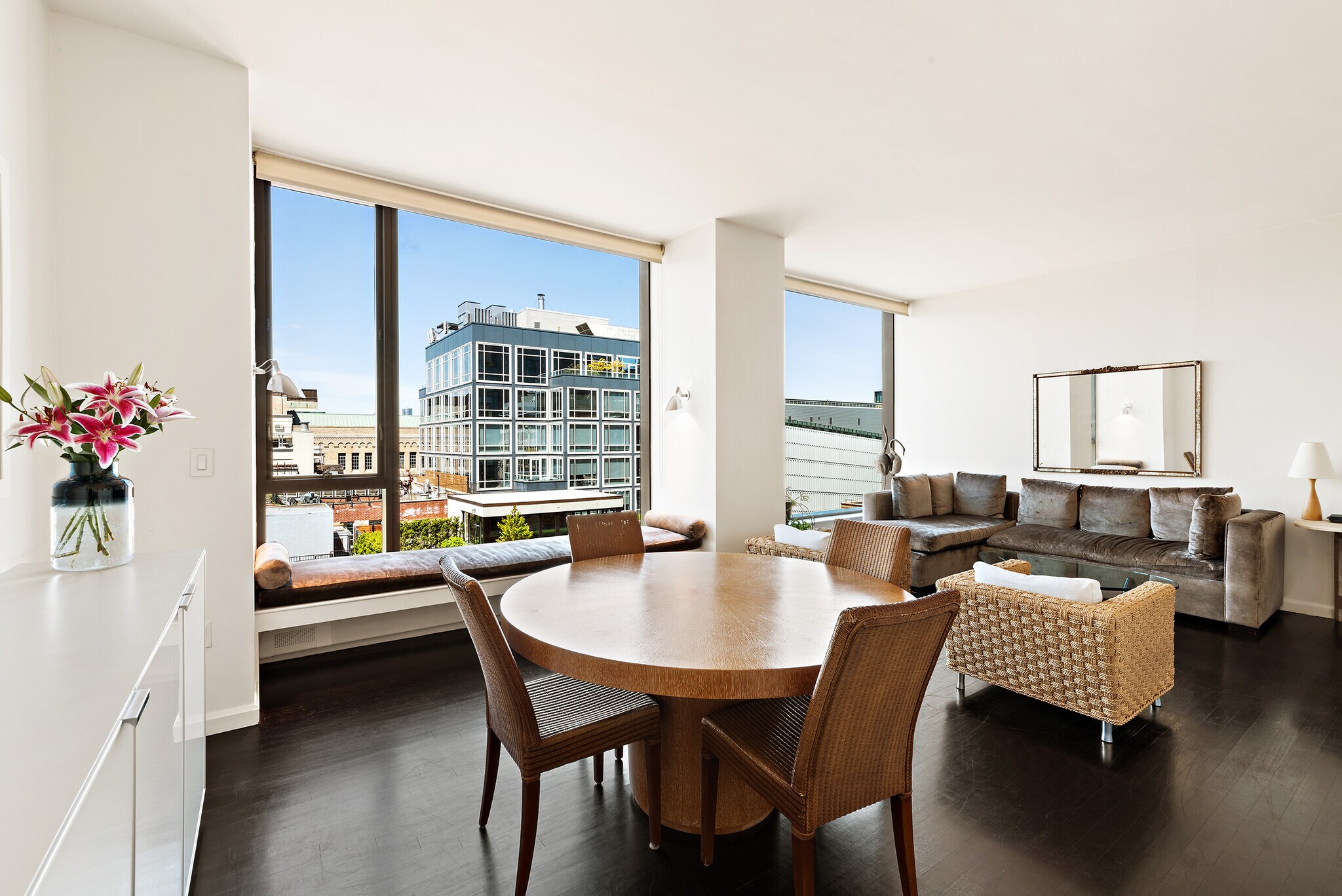 Building Photo - 505 Greenwich St