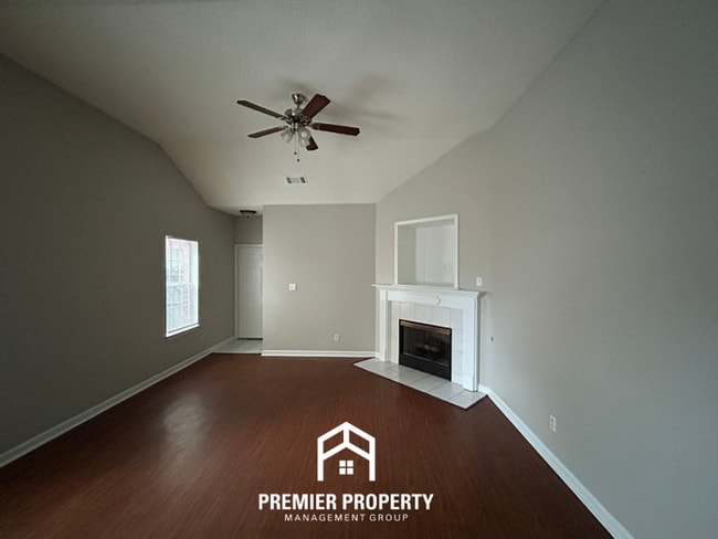 Building Photo - 3932 Gavick Cove