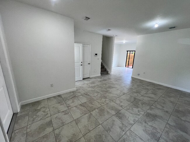 Building Photo - 25120 SW 114th Ave