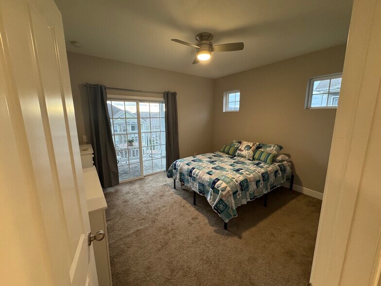 Building Photo - 8205 Lenox Creekside Dr