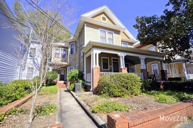 Building Photo - 111 Church St