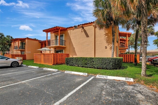 Building Photo - 7241 Miami Lakes Dr