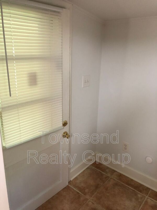 Building Photo - 1401 Byerly Ct