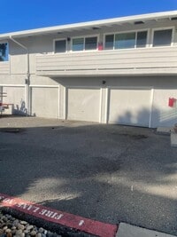 Building Photo - 486 Doyle Rd