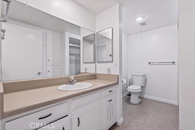 Building Photo - 214 Avenida Majorca