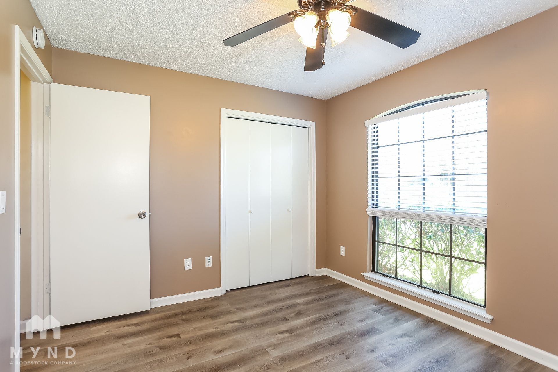 Building Photo - 2631 Moorsfield Ln