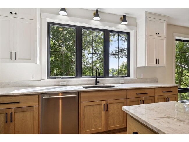 Building Photo - 21845 Byron Cir