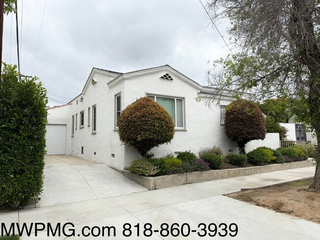 Primary Photo - Ideally situated 2-Bed 2-Bath HOME