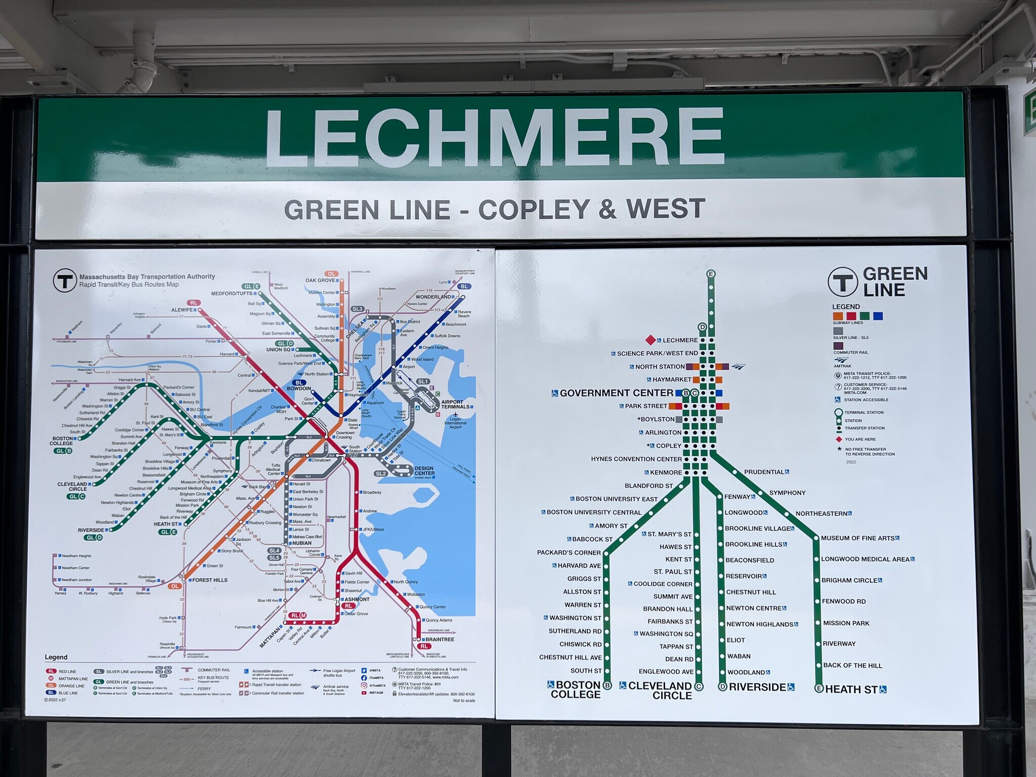 Building Photo - 2 Earhart St