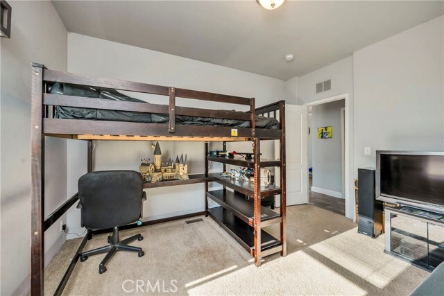 Building Photo - 18808 Grange Rd