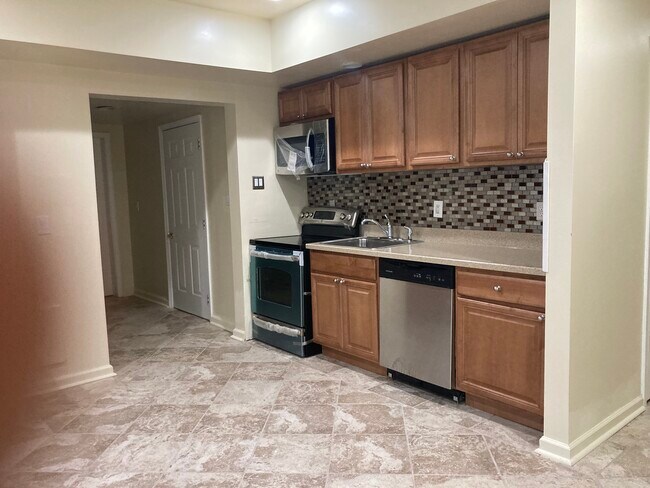 Kitchen - 7693 Waterlace Dr