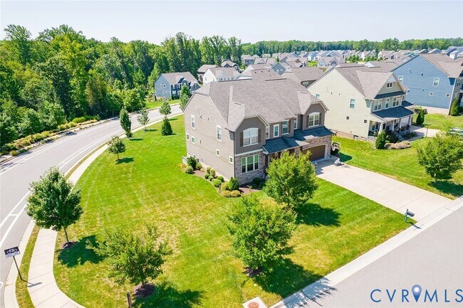 Building Photo - 5001 Maben Hill Ln