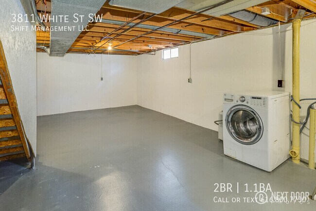 Building Photo - 3811 White St SW