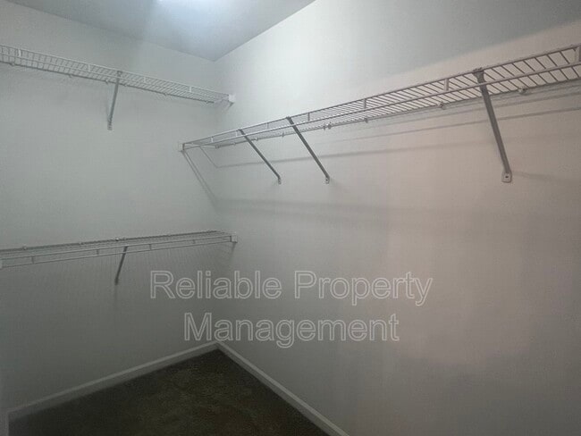 Building Photo - 5152 Limewood St