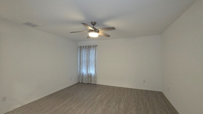 Building Photo - Half Off 1st Full Month Rent Northwest San Antonio Waterwheel Home