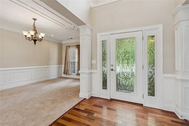 Building Photo - 410 After Glow Smt