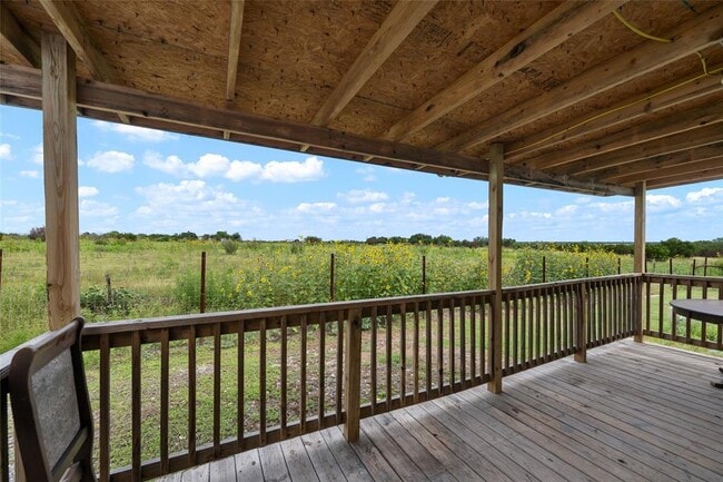 Building Photo - 360 Shady Oaks Dr