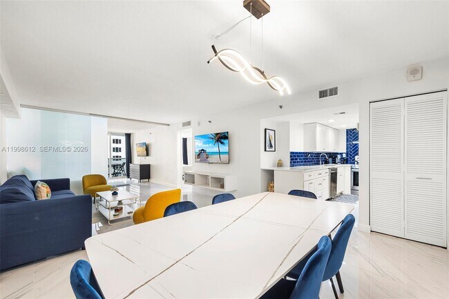 Building Photo - 2401 Collins Ave