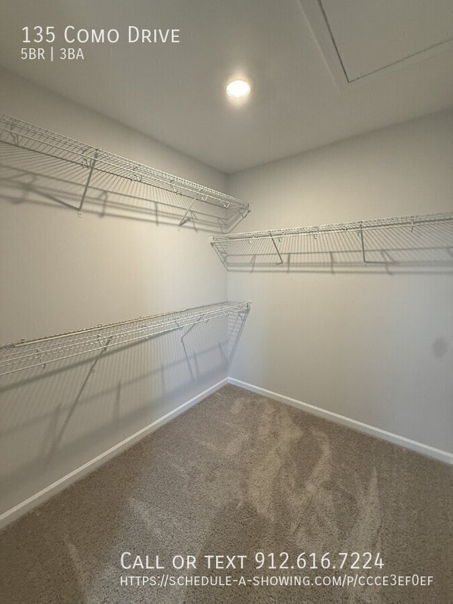 Building Photo - 135 Como Dr